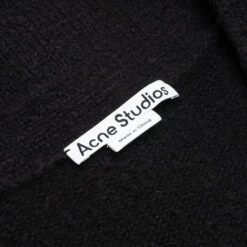 Acne Studios Cardigan Sweater - Black 9 Acne Studios Cardigan Sweater - Black -Feature Clothing Acne Studios Cardigan Sweater Black B60222 900 04 12 22 Feature 7