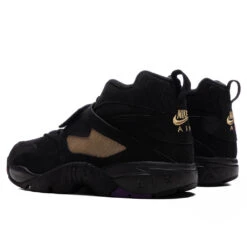 Nike Air Diamond Turf 'Ravens' - Black/White/Club Purple/Metallic Gold 9 Nike Air Diamond Turf 'Ravens' - Black/White/Club Purple/Metallic Gold -Feature Clothing Air Diamond Turf Black White Club Purple Metallic Gold HV2282 001 05 13 25 Feature KN 5
