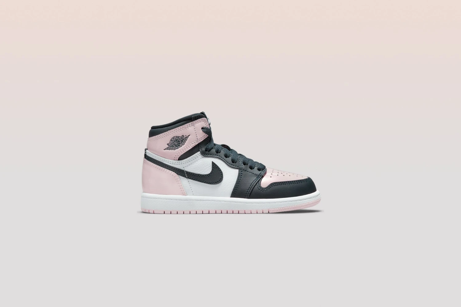 Air Jordan 1 High OG (PS) - Atmosphere/Obsidian/White 4 Air Jordan 1 High OG (PS) - Atmosphere/Obsidian/White - Image 2