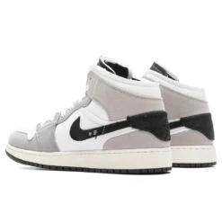 Air Jordan 1 Mid SE (GS) - Cement Grey/Black/White -Feature Clothing Air Jordan 1 Mid SE Cement Grey Black White FD9091 002 09 08 23 Feature KN 5