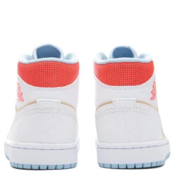 Women's Air Jordan 1 Mid SE - Sesame/White 9 Women's Air Jordan 1 Mid SE - Sesame/White -Feature Clothing Air Jordan 1 Mid SE Women s Sesame White CZ0774 200 09 06 2021 01 4