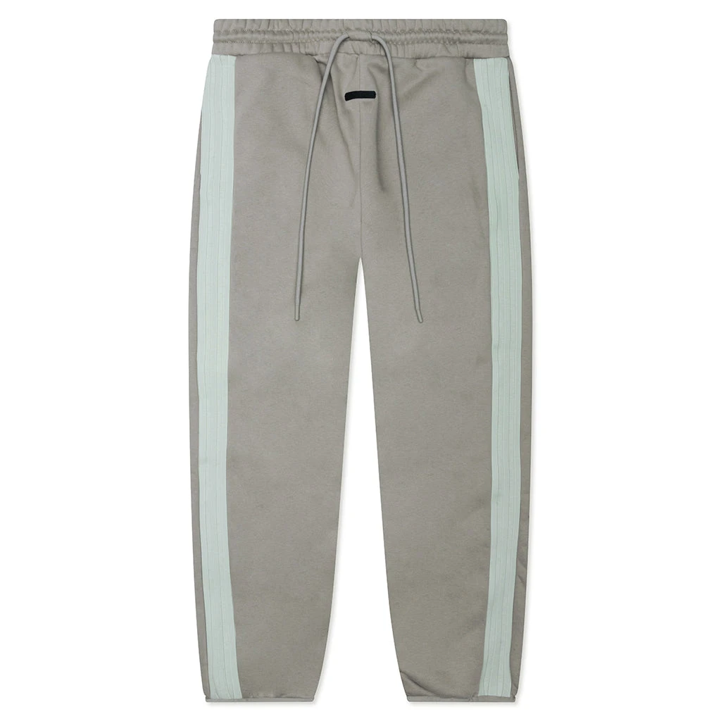 Fear Of God Athletics X Adidas Cotton Fleece Sweatpant - Putty Beige 3 Fear Of God Athletics X Adidas Cotton Fleece Sweatpant - Putty Beige