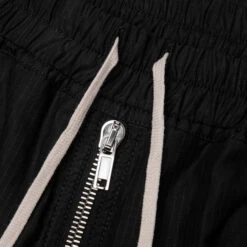 Bauhaus Shorts - Black -Feature Clothing Bauhaus Shorts Black DU01E3389 NR 09 04 09 25 Feature JP 8