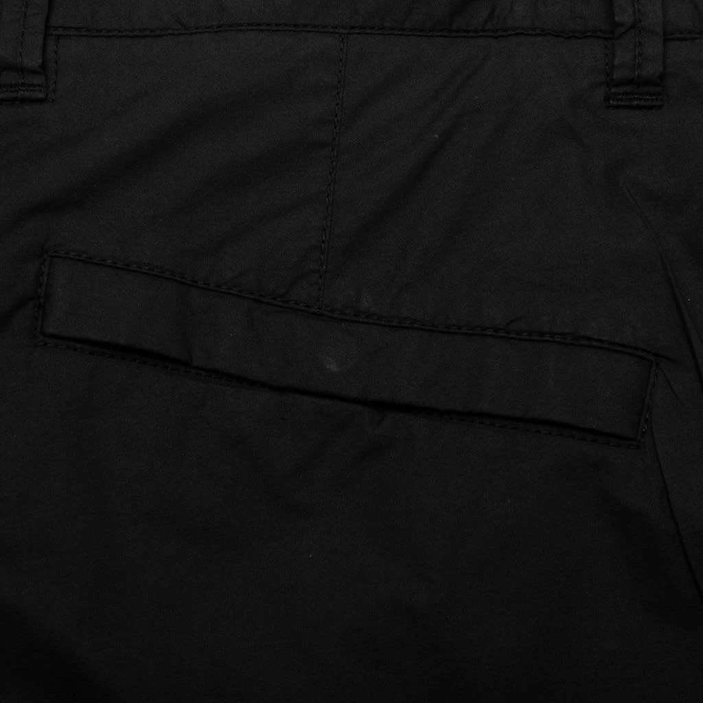 Stone Island Cargo Bermuda Shorts - Black 8 Stone Island Cargo Bermuda Shorts - Black - Image 6