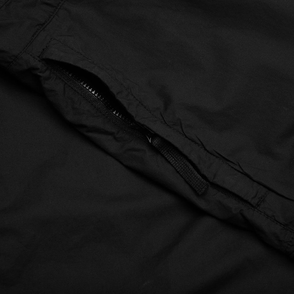 Stone Island Cargo Bermuda Shorts - Black 6 Stone Island Cargo Bermuda Shorts - Black - Image 4