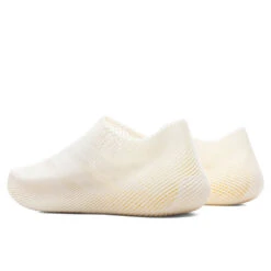 Adidas Originals Climacool - Off White 9 Adidas Originals Climacool - Off White -Feature Clothing Climacool Off White JQ8739 07 23 25 Feature JA 5