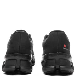 Cloudmonster - All Black 9 Cloudmonster - All Black -Feature Clothing Cloudmonster Black 61.99025 03 21 25 Feature KN 6