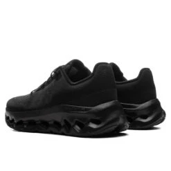 On Cloudtilt - Eclipse/Black -Feature Clothing Cloudtilt Eclipse Black 3ME10100264 03 07 25 Feature KN 5