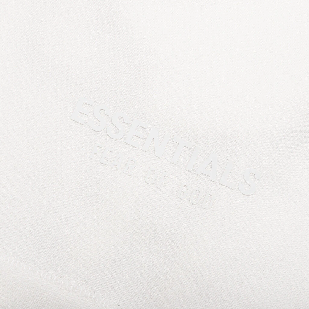 Essentials Sweatshort - Cloud Dancer 5 Essentials Sweatshort - Cloud Dancer - Image 3