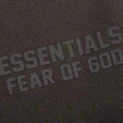 Kid's Essential Sweatpant - Off Black 11 Kid's Essential Sweatpant - Off Black -Feature Clothing Fear Of God Essentials Kid s Essential Sweatpant Off Black 785BT223000K 06 11 23 Feature KN 7