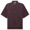 S/S Polo - Plum -Feature Clothing Fear Of God Essentials S S Polo Plum 125BT224055F 06 08 23 Feature MG JP