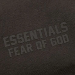 Sweatshort - Off Black -Feature Clothing Fear Of God Essentials Short Off Black 160BT222000F 06 10 23 Feature KN 6