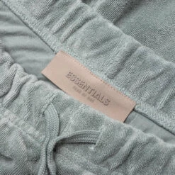 Essentials Short - Sycamore 8 Essentials Short - Sycamore -Feature Clothing Fear of God Essentials Short Sycamore 160BT224091F 06 08 23 Feature MG 6