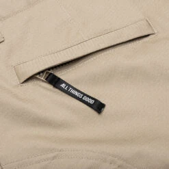 Hockney Cargo Shorts - Sand 15 Hockney Cargo Shorts - Sand -Feature Clothing Feature Hockney Cargo Shorts Sand F090523X02 10 28 23 Feature KN 8