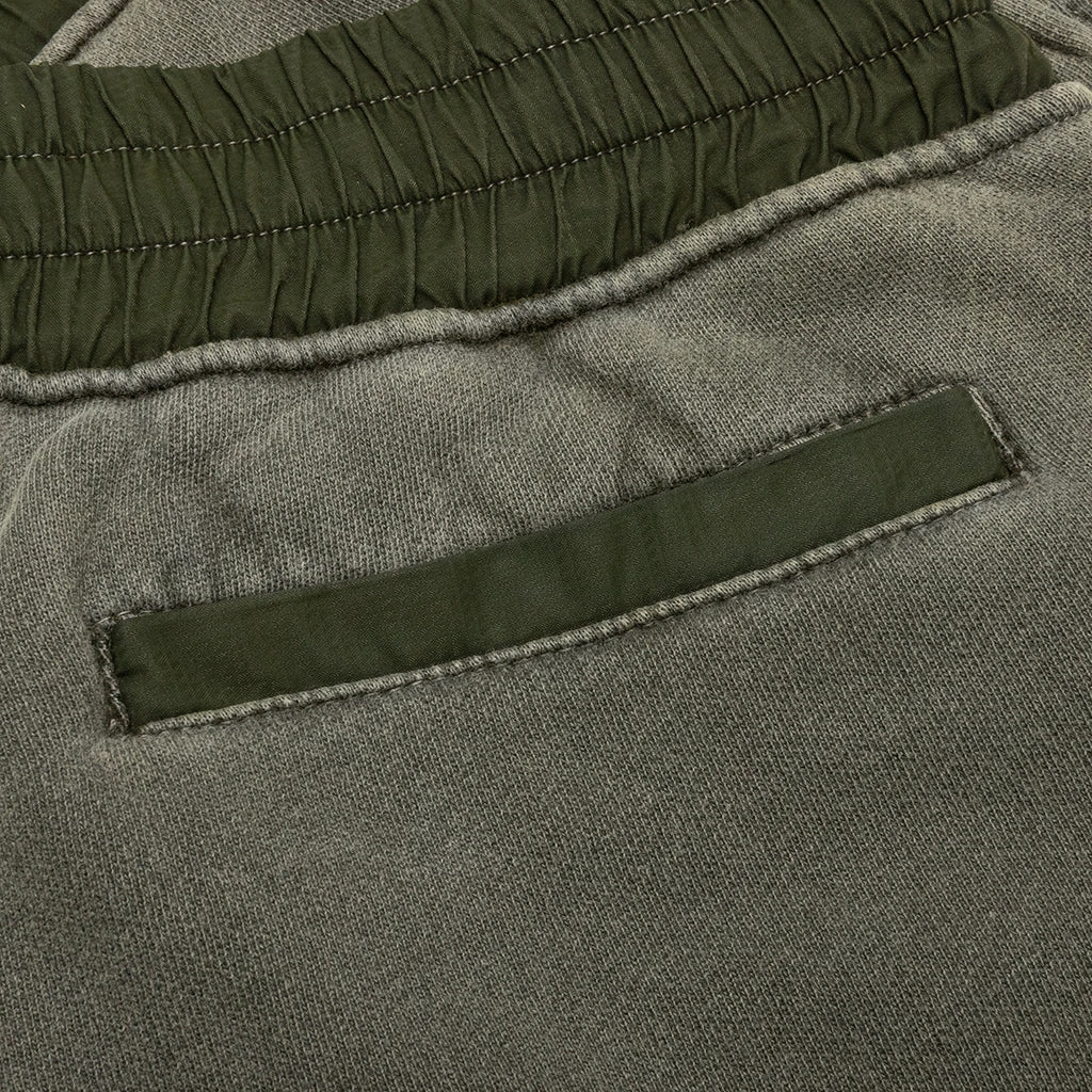 Marc Sweatshort - Olive Pigment 7 Marc Sweatshort - Olive Pigment - Image 5