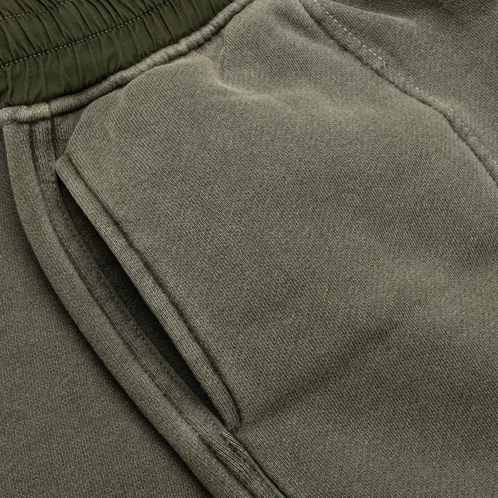 Marc Sweatshort - Olive Pigment 5 Marc Sweatshort - Olive Pigment - Image 3