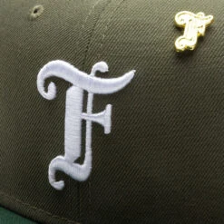 Feature X New Era Old English F Snapback - New Olive/Cilantro -Feature Clothing Feature Old English F Snapback New Olive Cilantro 70641367 10 15 2021 01 5