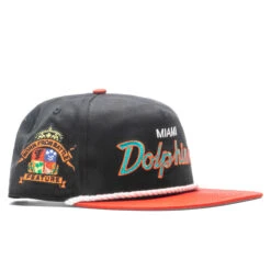 Feature X New Era Battle Born - Miami Dolphins -Feature Clothing Feature x New Era Battle Born Miami Dolphins 70830638 01 24 24 Feature JP 7