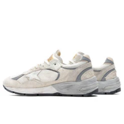 Golden Goose Running Dad Net Sneakers - White/Silver 8 Golden Goose Running Dad Net Sneakers - White/Silver -Feature Clothing Golden Goose Running Dad Net Sneakers White Silver GMF00199.F002156.80185 05 26 23 Feature KN 5