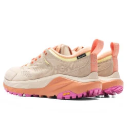 Hoka Kaha Low GTX Mental Health - Shifting Sand/Sun Baked 8 Hoka Kaha Low GTX Mental Health - Shifting Sand/Sun Baked -Feature Clothing Kaha Low GTX Mental Health Shifting Sand Sun Baked 1126852 SSSB 05 25 23 Feature JP 5