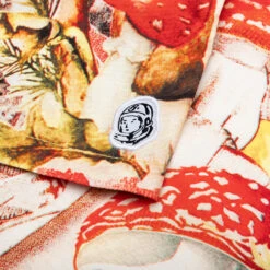 Billionaire Boys Club Look Beyond Short - White 11 Billionaire Boys Club Look Beyond Short - White -Feature Clothing Look Beyond Short White 831 4106 06 08 03 23 Feature KN 8