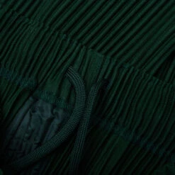 MC August Pants - Seaweed Green 9 MC August Pants - Seaweed Green -Feature Clothing MC August Pants Seaweed Green HP48JF109 64 11 14 24 Feature KN 6