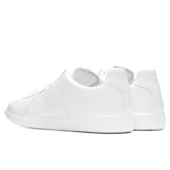 Maison Margiela Sneakers - White -Feature Clothing Maison Margiela Sneakers White S37WS0582 P4487 T1003 11 27 2021 01 3