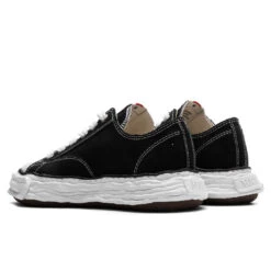 Peterson 23 Low OG Sole Canvas - Black 8 Peterson 23 Low OG Sole Canvas - Black -Feature Clothing Maison Mihara Yasuhiro Peterson 23 Low OG Sole Canvas Black A11FW702 BLK 11 22 23 Feature JP 5