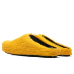 Marni Fussbett Sabot - Curry -Feature Clothing Marni Sabot Curry SBMR000600 P4122 00Y37 03 05 2022 01 3