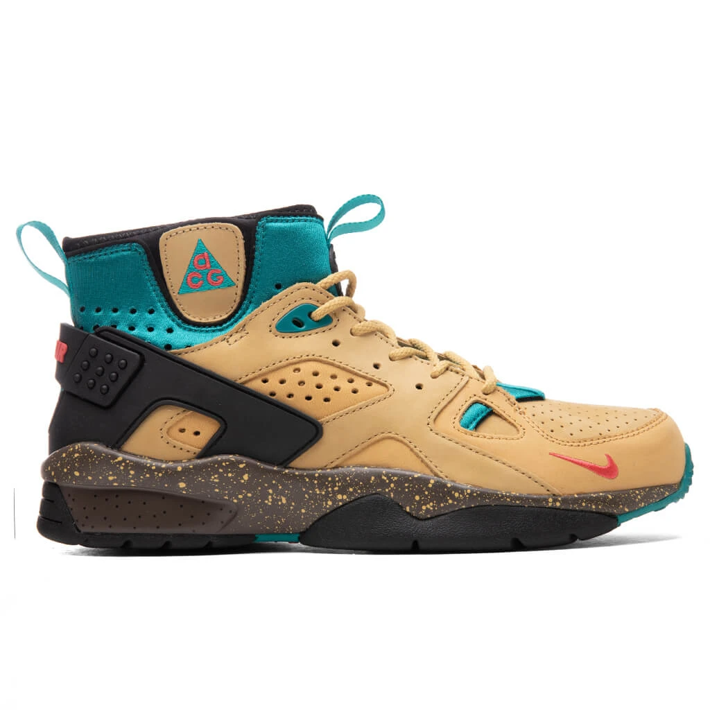 Nike ACG Air Mowabb - Twine/Fusion Red/Club Gold 3 Nike ACG Air Mowabb - Twine/Fusion Red/Club Gold
