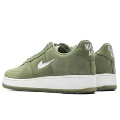 Nike Air Force 1 Low Retro Green Suede - Oil Green/Summit White 10 Nike Air Force 1 Low Retro Green Suede - Oil Green/Summit White -Feature Clothing Nike Air Force 1 Low Retro OIL GREEN SUMMIT WHITE DV0785 300 05 18 23 Feature JP 5