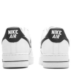 Nike Air Force 1 '07 LV8 '40th Anniversary' - White/Black/White 11 Nike Air Force 1 '07 LV8 '40th Anniversary' - White/Black/White -Feature Clothing Nike Air Force 1 07 LV8 40th Anniversary White Black White DQ7658 100 12 05 22 Feature JP 6