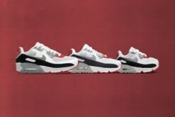 Nike Air Max 90 (PS) - Photon Dust/Particle Grey/Varsity Red -Feature Clothing Nike Air Max 90 Group Photon Dust Particle Grey Varsity Red CD6864 019 Feature April 17 2022 01 74d6f1ff 21f8 493a 827d b32244ac3d1d