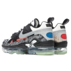 Nike Air VaporMax EVO NRG - Black/Clear/Metallic Silver -Feature Clothing Nike Air VaporMax EVO NRG Black Clear Metallic Silver DD3054 001 05 25 2021 01 4