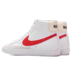 Nike Blazer Mid '77 Vintage - White/Picante Red/Coconut Milk 8 Nike Blazer Mid '77 Vintage - White/Picante Red/Coconut Milk -Feature Clothing Nike Blazer Mid 77 Vintage White Picante Red Coconut Milk BQ6806 122 02 21 23 Feature VR 4