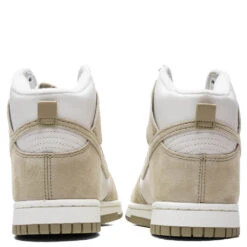 Nike Dunk High Retro PRM - Phantom/Limestone/Sail -Feature Clothing Nike Dunk High Retro PRM Phantom Limestone Sail DQ7679 001 09 25 22 Feature JP 6