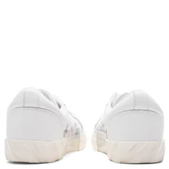 Low Vulcanized Calf Leather - White -Feature Clothing Off White c o Virgil Abloh Low Vulcanized Calf Leather White OMIA085C99LEA0010100 04 11 23 Feature VR 8