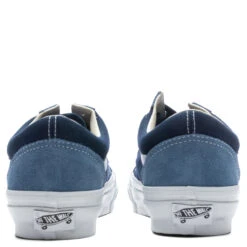 Vans Premium Old Skool 36 - Navy/White 9 Vans Premium Old Skool 36 - Navy/White -Feature Clothing Old Skool 36 LX Stv Navy White VN000CQDDWR1 03 03 24 Feature KN 6