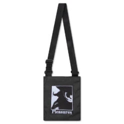 PLEASURES X Eastpak Rusher Sachet - Black 6 PLEASURES X Eastpak Rusher Sachet - Black -Feature Clothing PLEASURES x Eastpak Rusher Sachet Black JS0A7ZN L95C BLK 12 22 2021 01 3