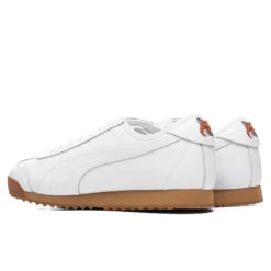 Puma X Maison Kitsune Roma - White 10 Puma X Maison Kitsune Roma - White -Feature Clothing Puma Roma Kitsune White 380223 01 03 15 2021 01 3