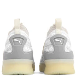 Puma Clyde Court POE - Vaporous Grey -Feature Clothing PumaClydeCourtPOE VaporousGrey 191896 01 9768 December14 2018