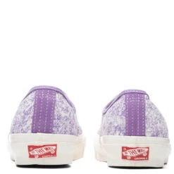 OG Authentic LX - Acid Wash English Lavender -Feature Clothing Vans Vault OG Authentic LX Acid Wash English Lavender VN0A4BV94IA 05 07 2021 01 4