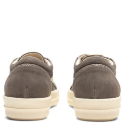 Vintage Sneaks - Dust/Milk 9 Vintage Sneaks - Dust/Milk -Feature Clothing Vintage Sneaks Dust Milk DU01E3803 CVSLVS 3411 04 09 25 Feature JP 6