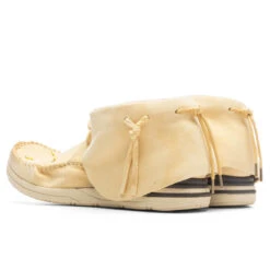 FBT Lhamo-Folk - Natural 8 FBT Lhamo-Folk - Natural -Feature Clothing Visvim FBT Lhamo Folk Natural 0122102002003 NATURAL 12 09 22 Feature JM 5