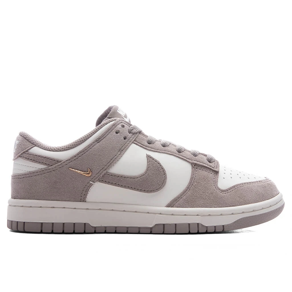 Nike Women's Dunk Low - Sail/Malt/Metallic Gold 3 Nike Women's Dunk Low - Sail/Malt/Metallic Gold