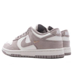 Nike Women's Dunk Low - Sail/Malt/Metallic Gold 8 Nike Women's Dunk Low - Sail/Malt/Metallic Gold -Feature Clothing Women s Dunk Low Sail Malt Metallic Gold IB4417 105 10 07 25 Feature VR 7
