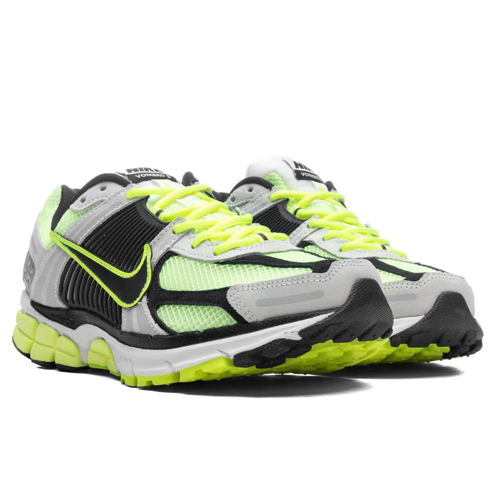 Nike Zoom Vomero 5 - Volt/ Black/White/Metallic Platinum 4 Nike Zoom Vomero 5 - Volt/ Black/White/Metallic Platinum - Image 2