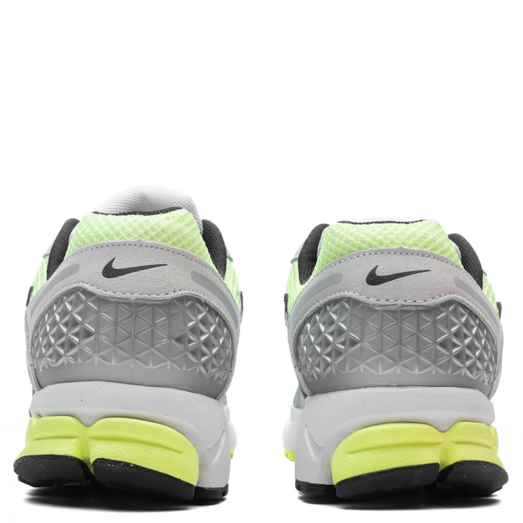 Nike Zoom Vomero 5 - Volt/ Black/White/Metallic Platinum 6 Nike Zoom Vomero 5 - Volt/ Black/White/Metallic Platinum - Image 4