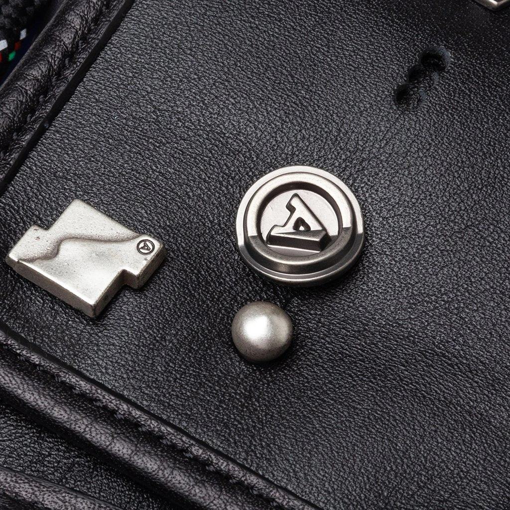 Saltre Pocket Bag - Black 5 Saltre Pocket Bag - Black - Image 3