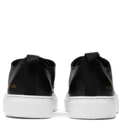 Common Projects Tournament Low Leather - Black/White 9 Common Projects Tournament Low Leather - Black/White -Feature Clothing common projects tournament low leather blackwhite 4